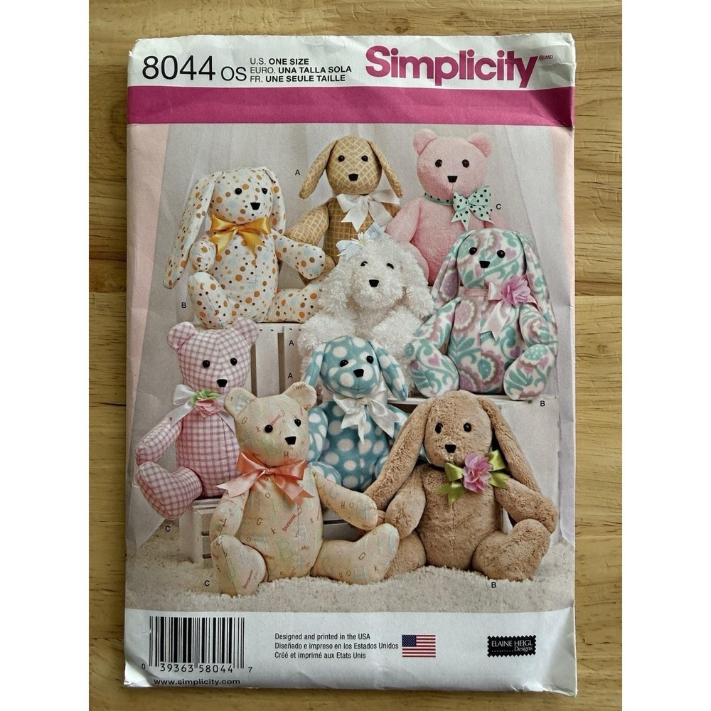 Simplicity Elaine Heigl Designs Pattern 8044 Dog, Rabbit & Bear Plush Dolls Toys